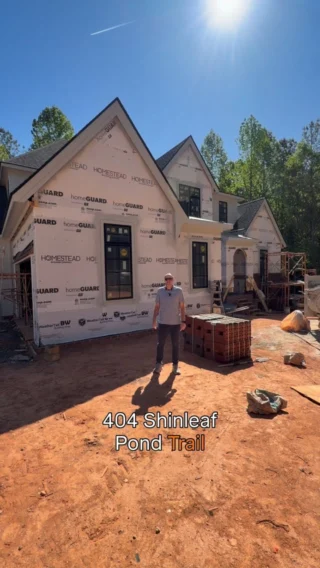 A finished basement & outdoor privacy ✔️🌿⁣
⁣
Take a walkthrough with us and see what makes 404 Shinleaf Pond Trail special. ⁣
⁣
Ready to make this North Raleigh home in @shinleafliving yours? ⁣DM us today! 
⁣
🔗 in bio. 
⁣
Builder: @homesteadbuildingcompany 
Designer: @mcmillandesigninc 
Listed by: The Young Team @johnyoungsells @leslieyoung4793 
⁣
#homesteadbuilt #shinleafestates #northraleigh #customhomebuilder #raleighrealestate