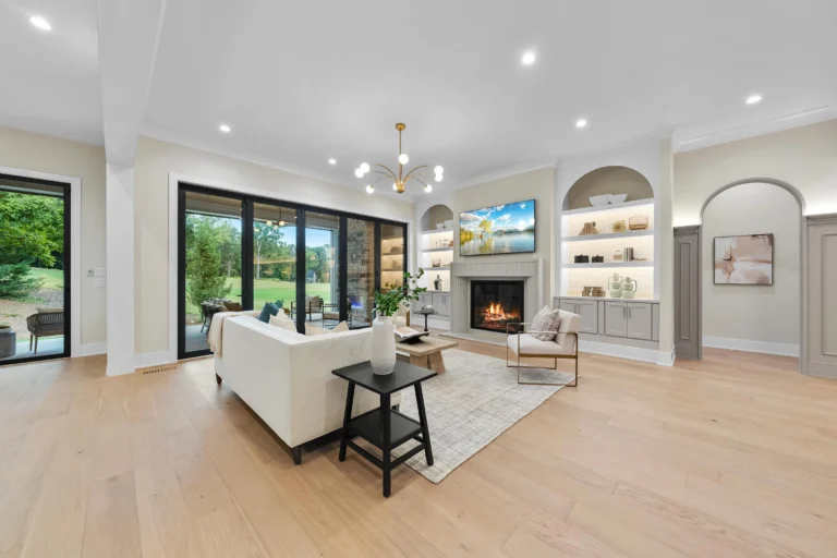 Living room vibes 🔥 ⁣
⁣
Which space are you choosing?⁣
⁣
#homesteadbuilt #livingroomdecor #livingroomdesign #fireplacegoals #livingroominspo