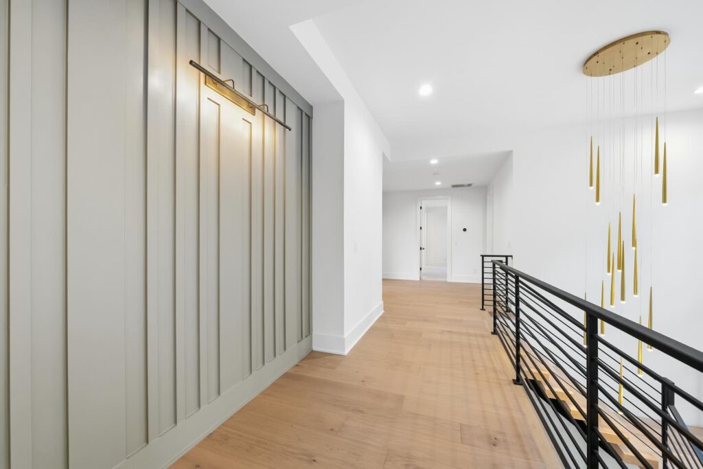 Details that invite you in and make you want to stay awhile. This is what home should feel like. ✨
⁣
#homesteadbuilt #interiordesign #customhomedesign #luxuryliving #homebuildingjourney