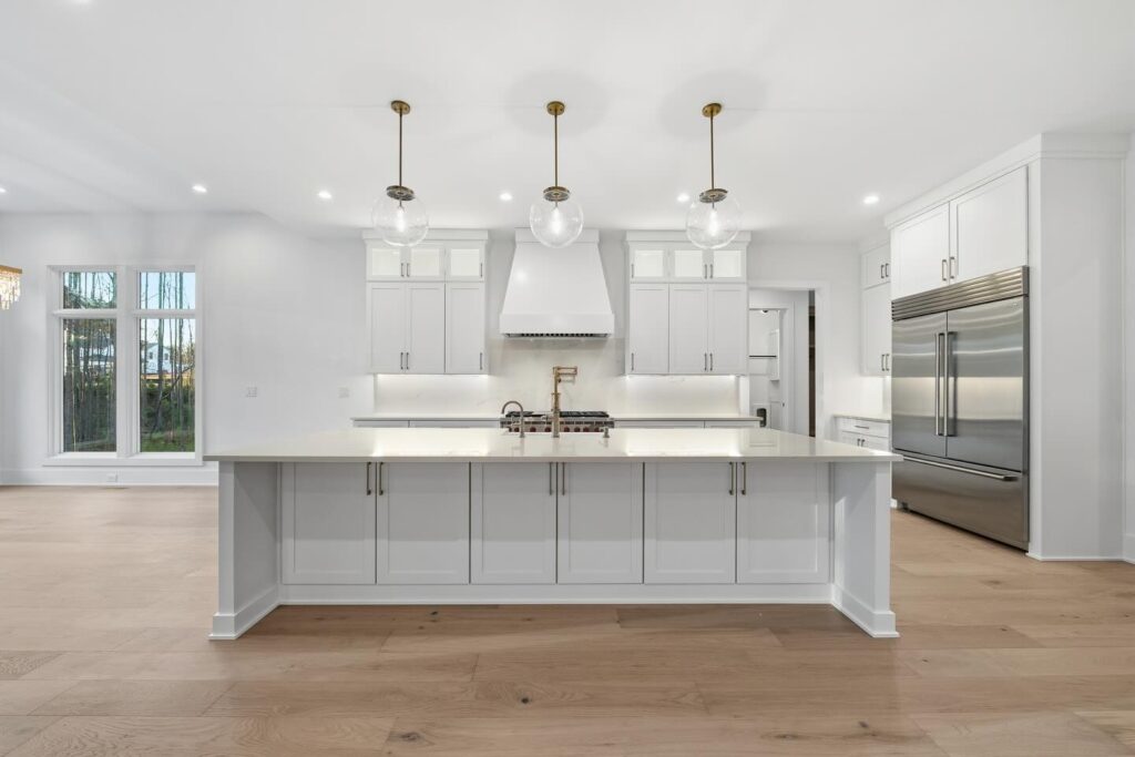 Details that invite you in and make you want to stay awhile. This is what home should feel like. ✨
⁣
#homesteadbuilt #interiordesign #customhomedesign #luxuryliving #homebuildingjourney