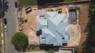 From plans to progress. 🏡 This North Hills home is well underway and will be ready this September.⁣
⁣
Did you see the pool? 💦👀 ⁣
⁣
🔗 in bio—961 Wimbleton Dr.
⁣
#homesteadbuilt #northhillsraleigh #raleighrealestate #raleighrealtor #luxuryhomeforsale